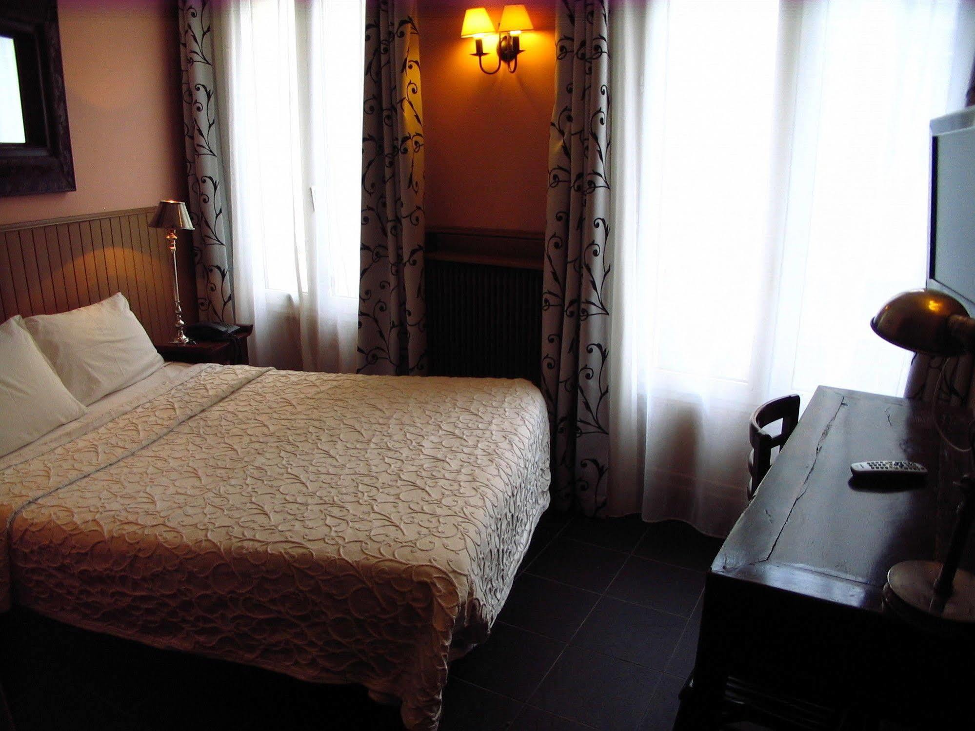 Monte-carlo Hotel Parijs